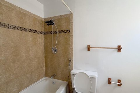 Villa ou maison à louer à Orlando, Floride: 3 chambres, 147.62 m2 № 2113319 - photo 19