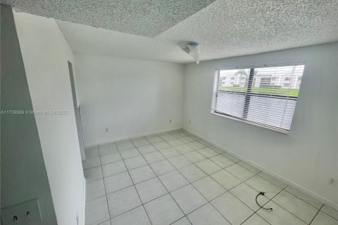Condo in Homestead, Florida, 3 bedrooms  № 1862666 - photo 8