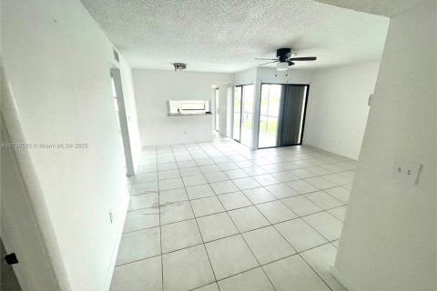 Condo in Homestead, Florida, 3 bedrooms  № 1862666 - photo 3