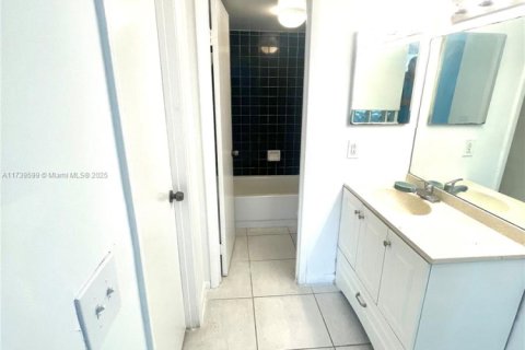 Condo in Homestead, Florida, 3 bedrooms  № 1862666 - photo 11