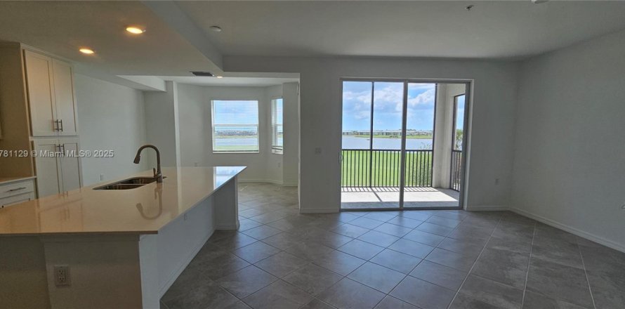 Condo à Ave Maria, Floride, 2 chambres № 1861170