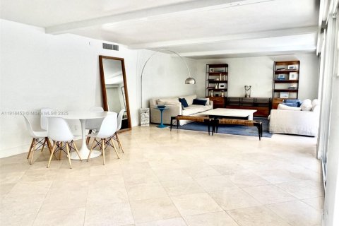 Condo in Key Biscayne, Florida, 3 bedrooms  № 1973208 - photo 8
