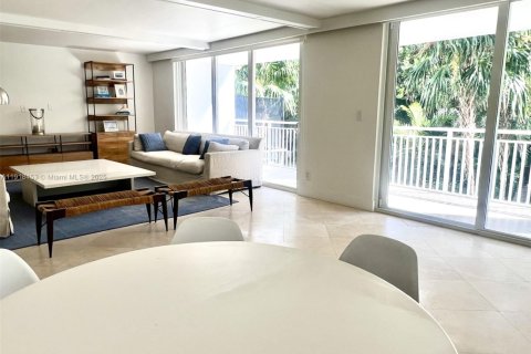 Condo in Key Biscayne, Florida, 3 bedrooms  № 1973208 - photo 7