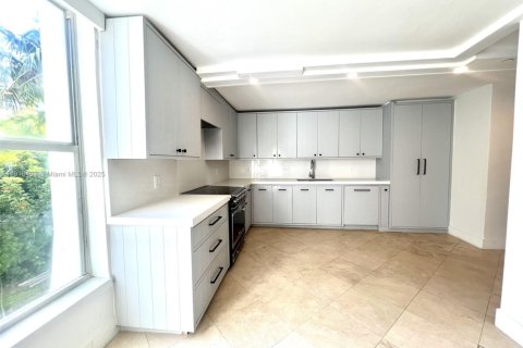 Condo in Key Biscayne, Florida, 3 bedrooms  № 1973208 - photo 10