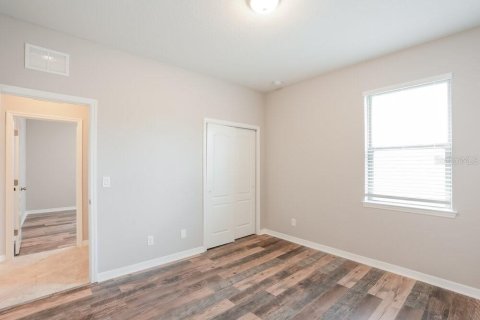 House in Ruskin, Florida 3 bedrooms, 199.18 sq.m. № 1918101 - photo 11