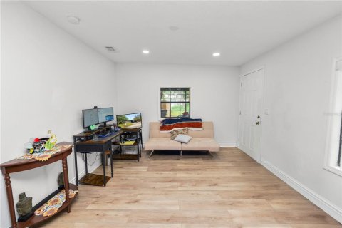 Casa en venta en Lakeland, Florida, 3 dormitorios, 115.48 m2 № 2289957 - foto 7