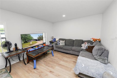 Casa en venta en Lakeland, Florida, 3 dormitorios, 115.48 m2 № 2289957 - foto 9
