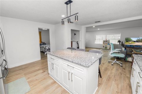 Casa en venta en Lakeland, Florida, 3 dormitorios, 115.48 m2 № 2289957 - foto 16