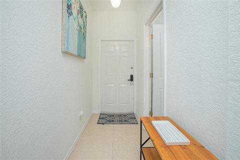 Townhouse in Davenport, Florida 4 bedrooms, 138.61 sq.m. № 1675273 - photo 2