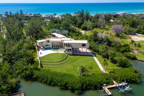 House in Longboat Key, Florida 4 bedrooms, 640.19 sq.m. № 2155211 - photo 8