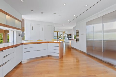 House in Longboat Key, Florida 4 bedrooms, 640.19 sq.m. № 2155211 - photo 28