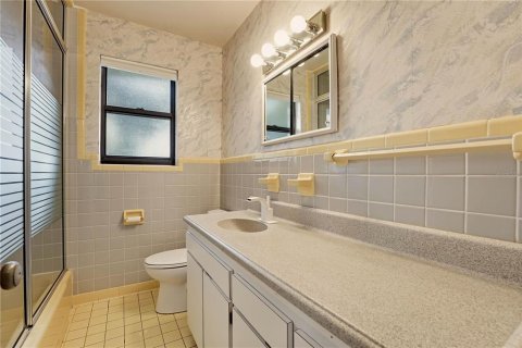 House in Ormond Beach, Florida 2 bedrooms, 124.86 sq.m. № 2425547 - photo 21