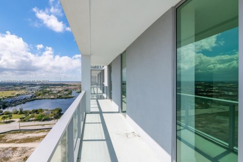 Copropriété à vendre à Sunrise, Floride: 3 chambres, 120.49 m2 № 1927767 - photo 28