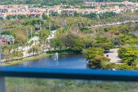 Copropriété à vendre à Sunrise, Floride: 3 chambres, 120.49 m2 № 1927767 - photo 18