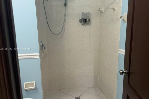 Купить виллу или дом в Хомстед, Флорида 5 спален, 191.84м2, № 2032864 - фото 28