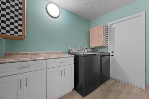 Casa en venta en West Palm Beach, Florida, 3 dormitorios, 180.69 m2 № 2313664 - foto 27