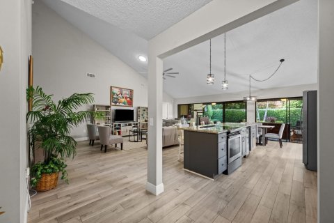 Casa en venta en West Palm Beach, Florida, 3 dormitorios, 180.69 m2 № 2313664 - foto 3