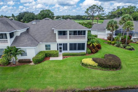 House in Lakeland, Florida 3 bedrooms, 267.84 sq.m. № 1883030 - photo 2