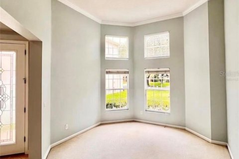 House in Orlando, Florida 4 bedrooms, 260.96 sq.m. № 2424226 - photo 3