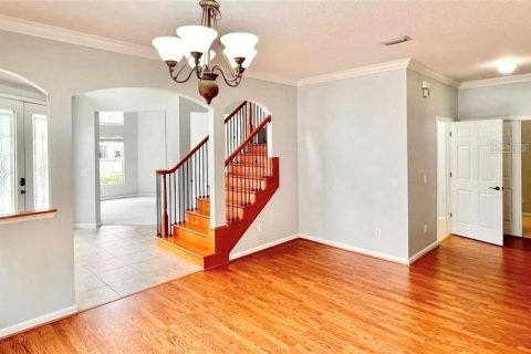 House in Orlando, Florida 4 bedrooms, 260.96 sq.m. № 2424226 - photo 4