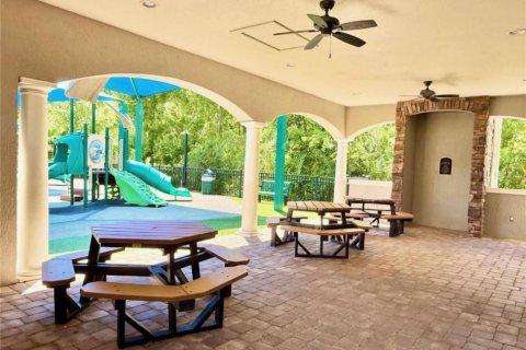 House in Orlando, Florida 4 bedrooms, 260.96 sq.m. № 2424226 - photo 24