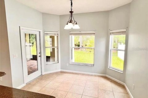 House in Orlando, Florida 4 bedrooms, 260.96 sq.m. № 2424226 - photo 9