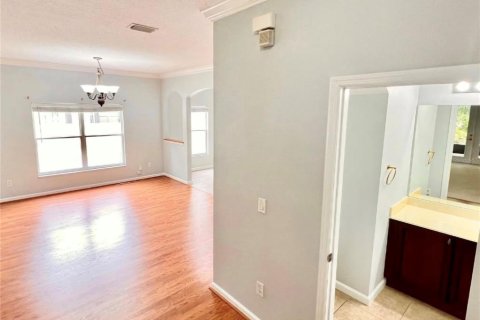 House in Orlando, Florida 4 bedrooms, 260.96 sq.m. № 2424226 - photo 6