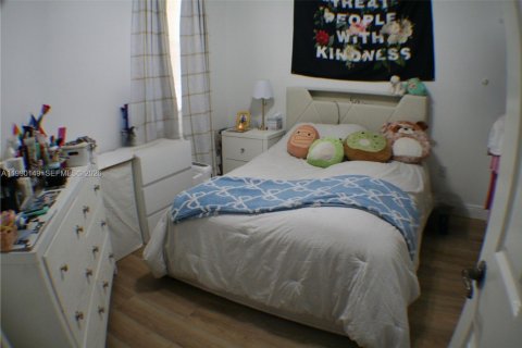 Adosado en venta en Miramar, Florida, 3 dormitorios, 148.74 m2 № 2057561 - foto 18