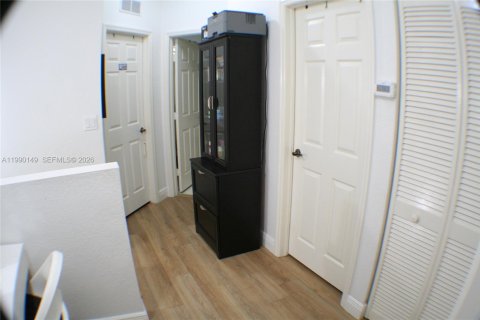 Adosado en venta en Miramar, Florida, 3 dormitorios, 148.74 m2 № 2057561 - foto 15