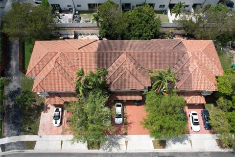 Adosado en venta en Miramar, Florida, 3 dormitorios, 148.74 m2 № 2057561 - foto 23