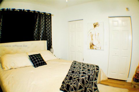 Adosado en venta en Miramar, Florida, 3 dormitorios, 148.74 m2 № 2057561 - foto 16