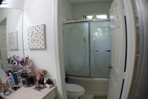 Adosado en venta en Miramar, Florida, 3 dormitorios, 148.74 m2 № 2057561 - foto 17