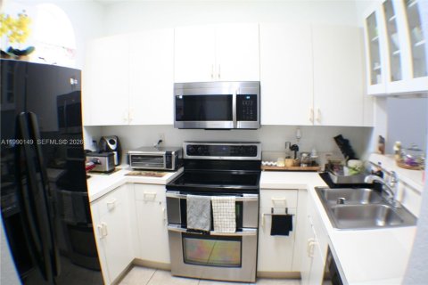 Adosado en venta en Miramar, Florida, 3 dormitorios, 148.74 m2 № 2057561 - foto 9