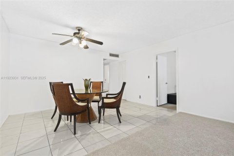 Купить кондоминиум в Холливуд, Флорида 1 спальня, 83.15м2, № 1982335 - фото 7