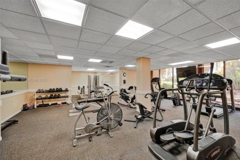 Купить кондоминиум в Холливуд, Флорида 1 спальня, 83.15м2, № 1982335 - фото 27