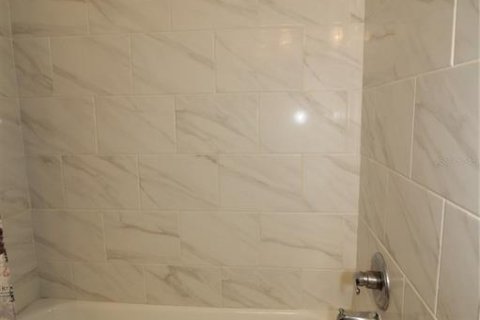 Villa ou maison à louer à Sanford, Floride: 3 chambres, 127.46 m2 № 2149835 - photo 8