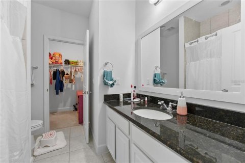 Townhouse in Longwood, Florida 4 bedrooms, 213.12 sq.m. № 2130855 - photo 20