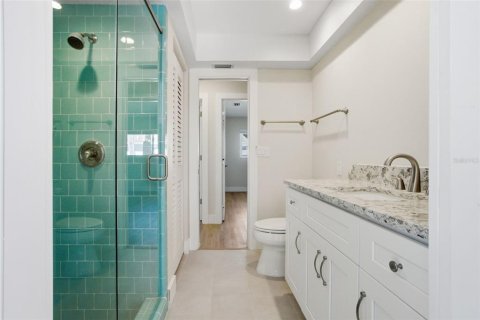 House in Sarasota, Florida 4 bedrooms, 172.71 sq.m. № 2101641 - photo 26