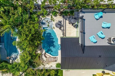 Casa en venta en Sarasota, Florida, 8 dormitorios, 394.37 m2 № 2114562 - foto 3