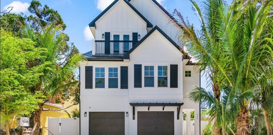 Casa en Sarasota, Florida 8 dormitorios, 394.37 m2 № 2114562