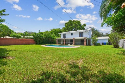Casa en venta en Fort Lauderdale, Florida, 4 dormitorios, 208.1 m2 № 2338284 - foto 22
