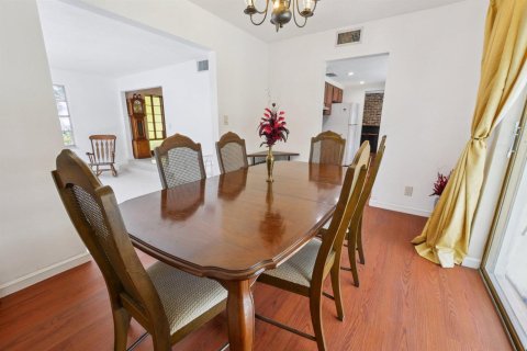 Casa en venta en Fort Lauderdale, Florida, 4 dormitorios, 208.1 m2 № 2338284 - foto 9