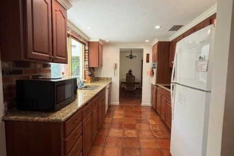 Casa en venta en Fort Lauderdale, Florida, 4 dormitorios, 208.1 m2 № 2338284 - foto 2