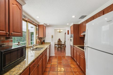 Casa en venta en Fort Lauderdale, Florida, 4 dormitorios, 208.1 m2 № 2338284 - foto 4