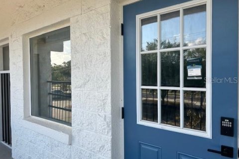 Immobilier commercial à Oviedo, Floride 1740.62 m2 № 2430506
