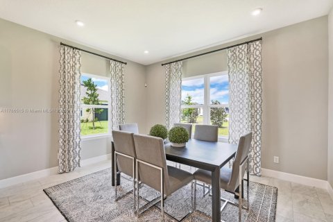 Casa en venta en Loxahatchee Groves, Florida, 4 dormitorios, 237.37 m2 № 1741263 - foto 23