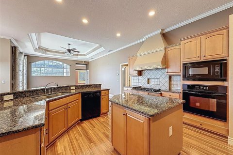 Купить виллу или дом в Спринг-Хилл, Флорида 9 комнат, 263.19м2, № 1732600 - фото 11