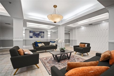 Купить кондоминиум в Дорал, Флорида 3 спальни, 135.64м2, № 1399780 - фото 1