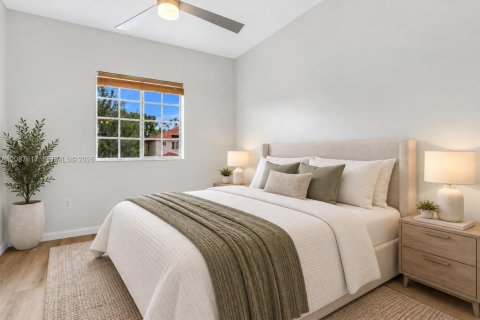 Townhouse in Tamarac, Florida 2 bedrooms, 112.78 sq.m. № 2362845 - photo 20