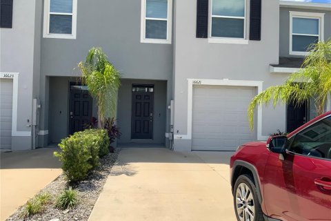 Touwnhouse à Wimauma, Floride 3 chambres, 157.47 m2 № 2354916